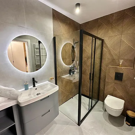 Апартаменты Stars I Prywatny Parking Free I Widok Na Szrenice I Rodzinne Шклярска-Поремба